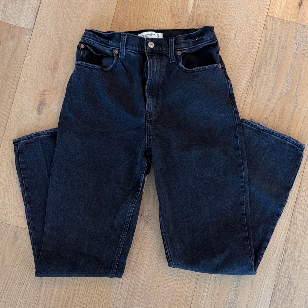Abercrombie & Fitch 90’s Straight Ultra High Rise
